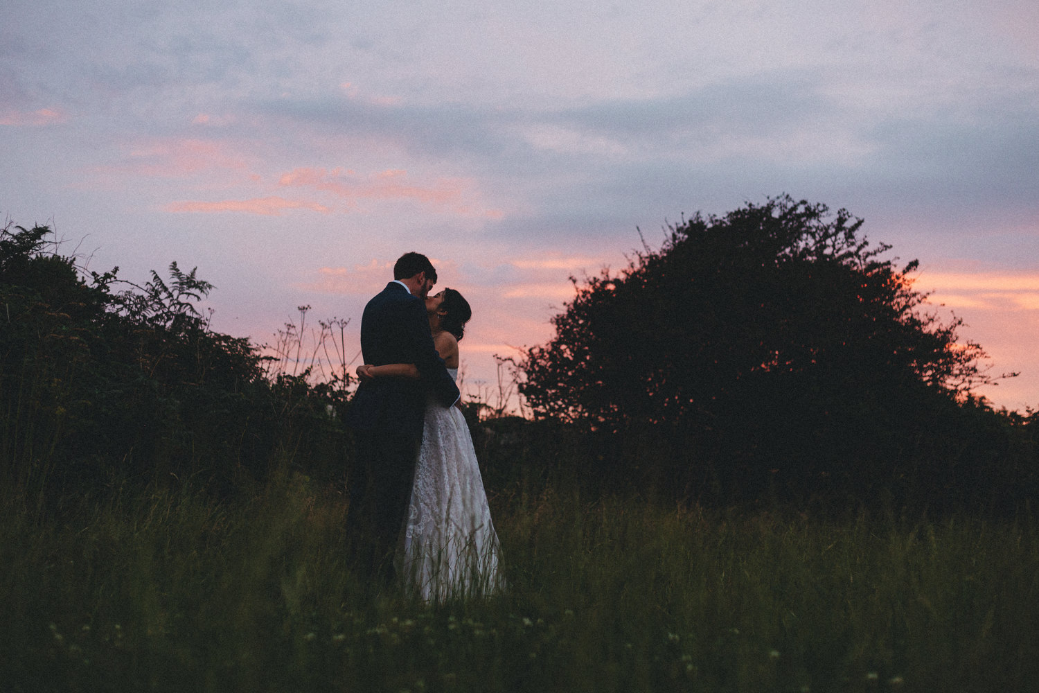 Tremorna Farm Wedding Photographer, Tremorna farm, farm wedding, bride and groom, sunset, couple shot, romantic