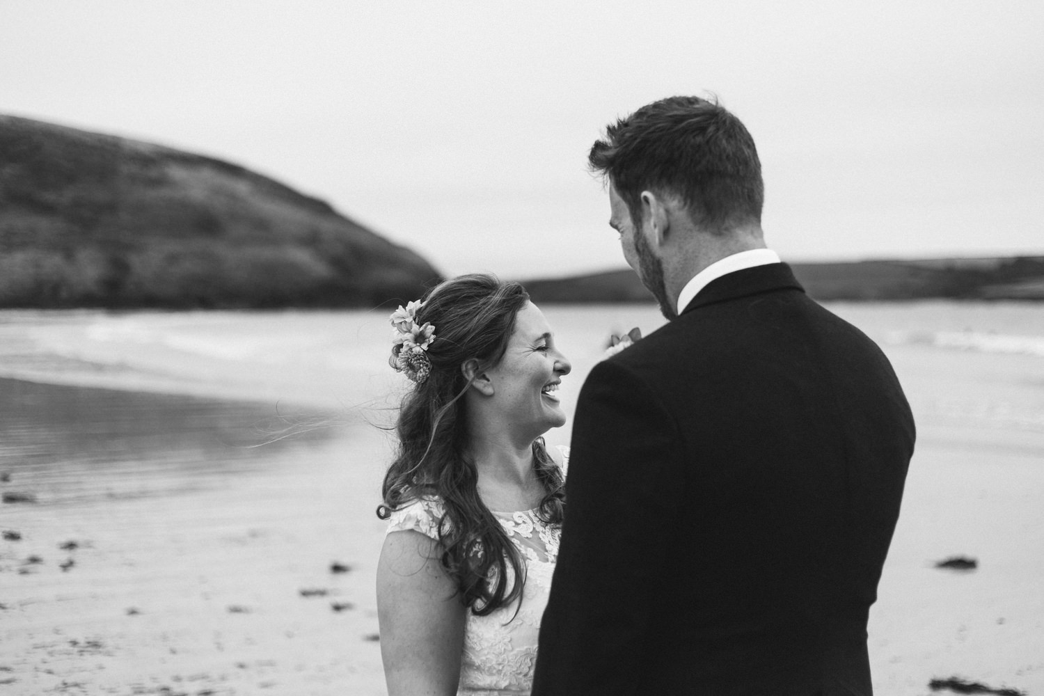 bride and groom, Daymer Bay, Cornwall wedding, wedding photographer Cornwall